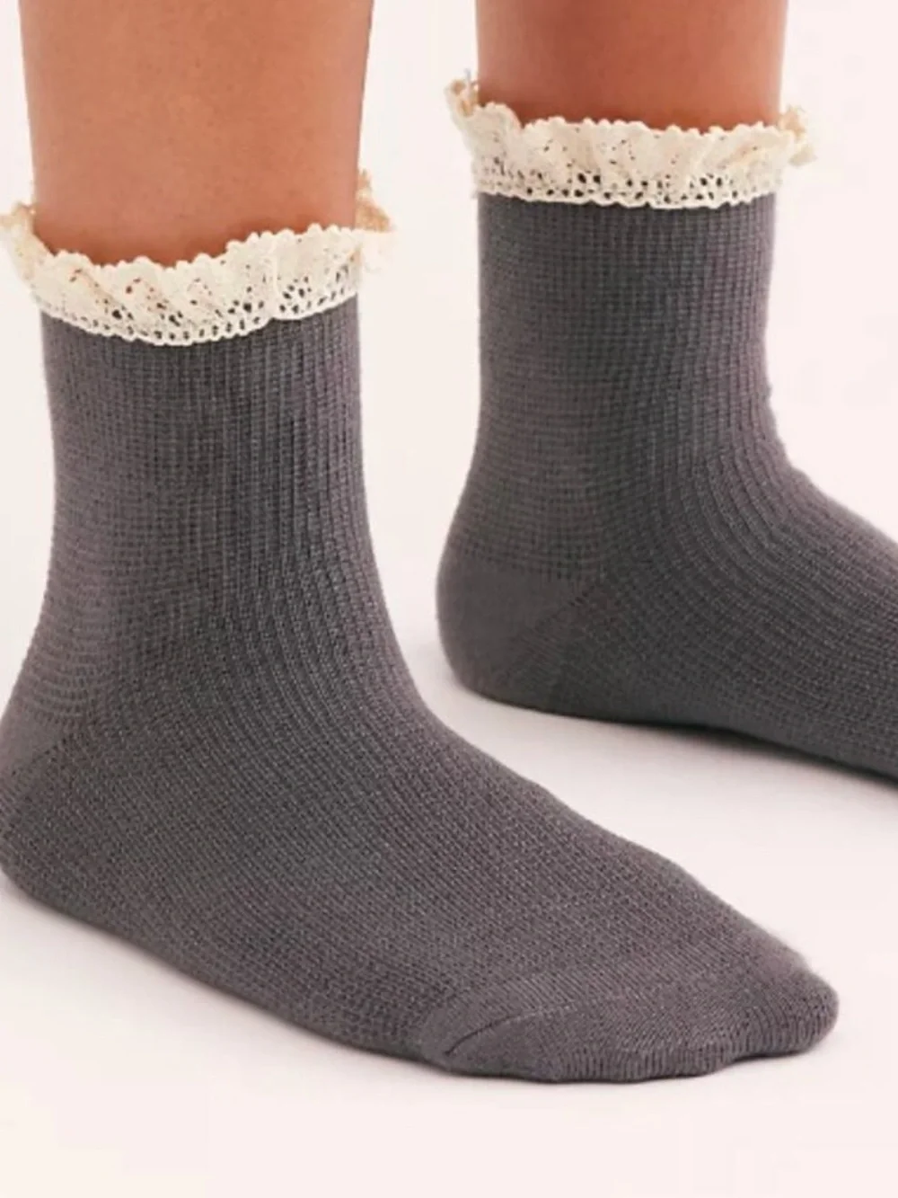 Free People Gray Lace-Trim Crew Socks - Women NEW